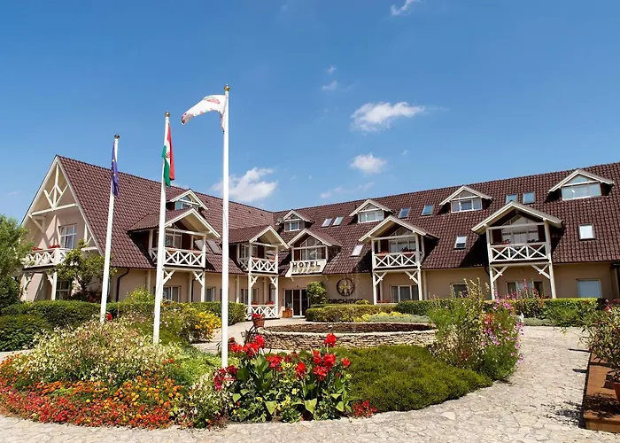 Orchidea Hotel Lipot